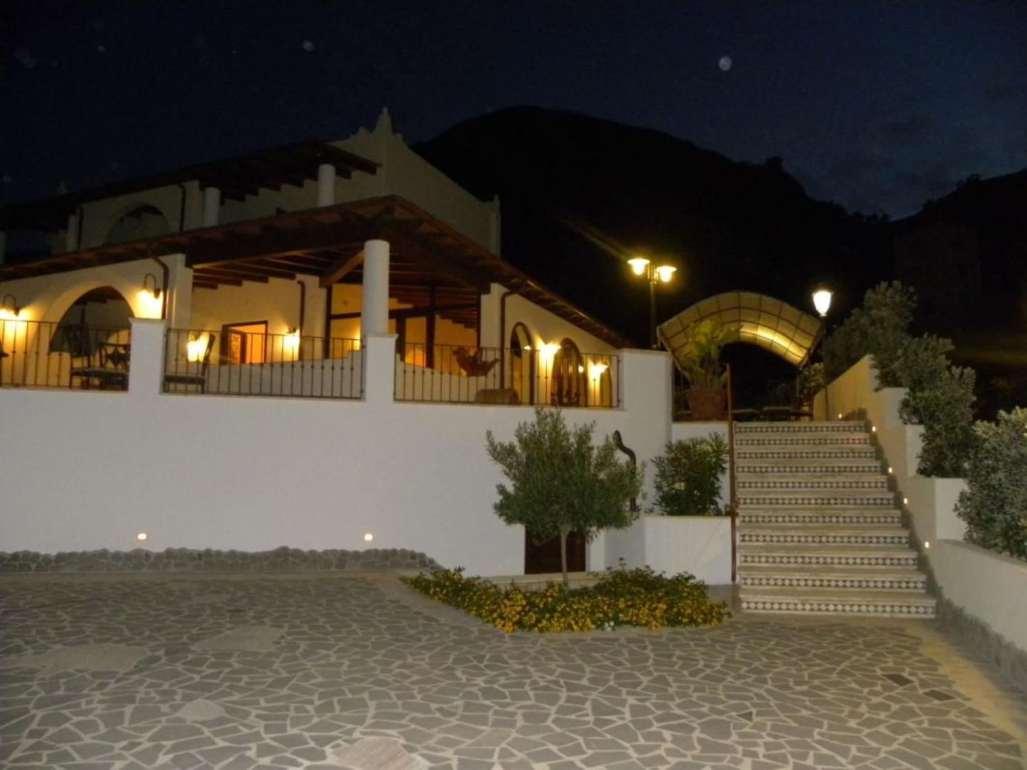 Hotel Borgo Eolie Lipari  Exterior foto